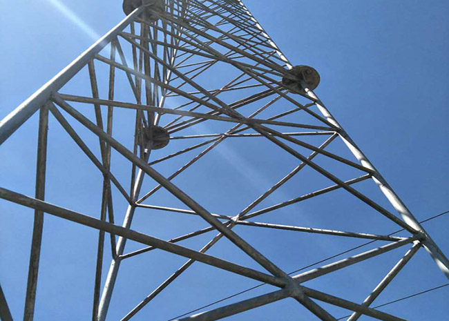 沈陽鋼結(jié)構(gòu)施工的質(zhì)量控制主要表現(xiàn)在哪幾個方面？